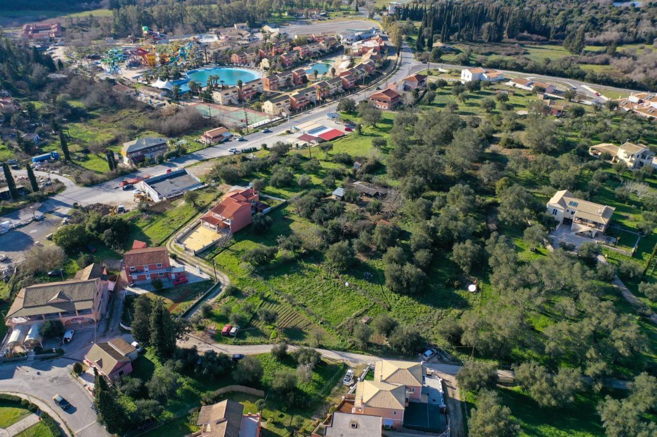 Theo Corfu Βίλα