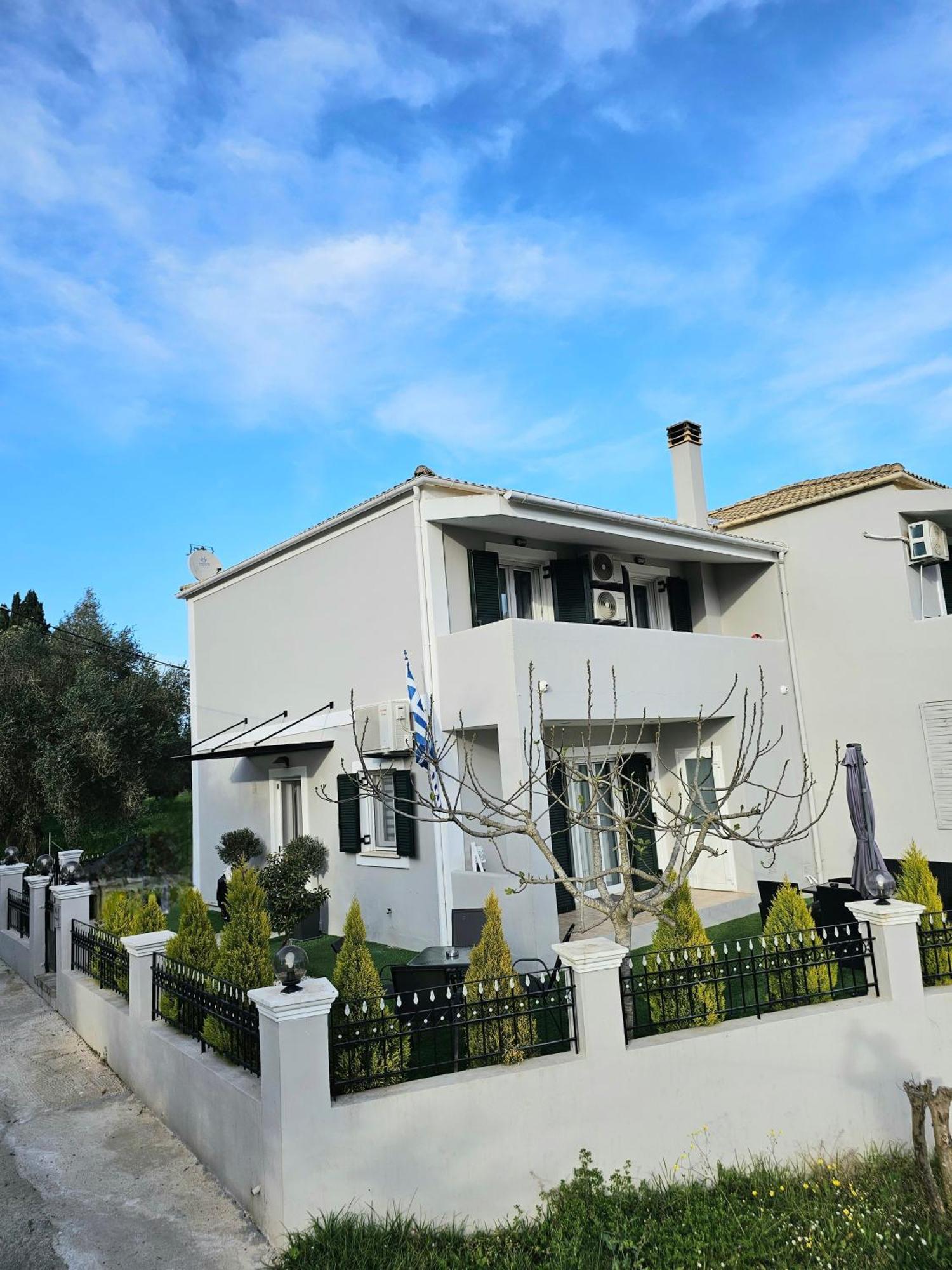 Βίλα Theo Corfu *